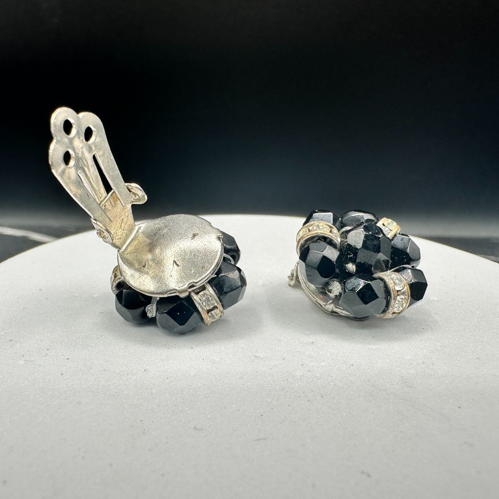 Vintage Black Bead Cluster Clip On Earrings Silver Tone Rhinestone Spacer Womens - Picture 9 of 10